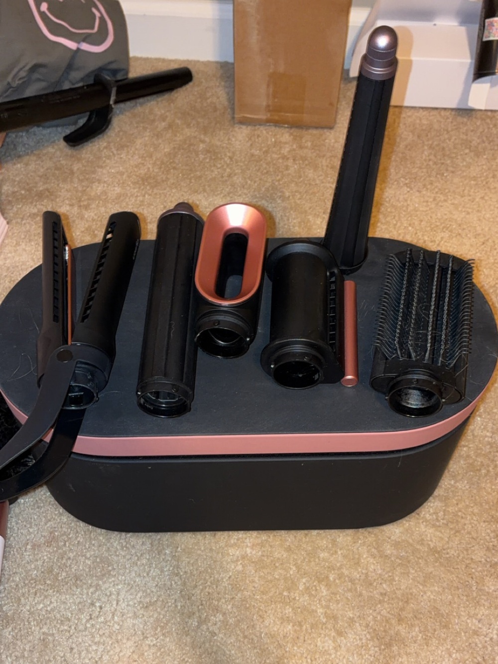 Pink Hair styling tool - got 3 months ago - only used 3 times - Picture 3 of 6